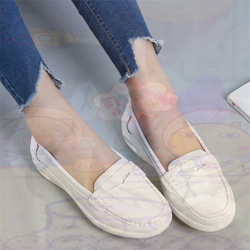 Tech Accessories For College - Morbide scarpe slip-on da donna di