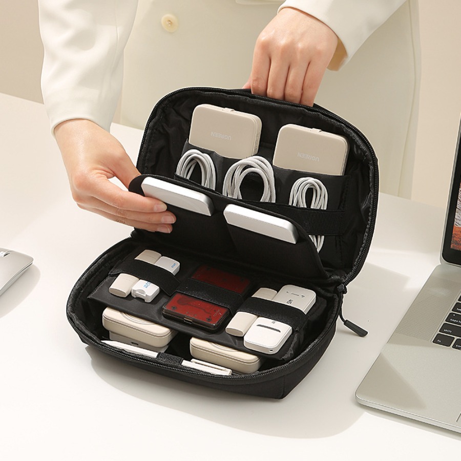 Tech Accessories Travel Case - Organizer Portatile da Viaggio per Cavi,