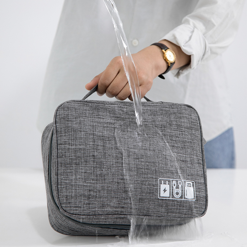 Borsa per organizer per cavi d - Tech Accessories Travel Case recensione e prezzo